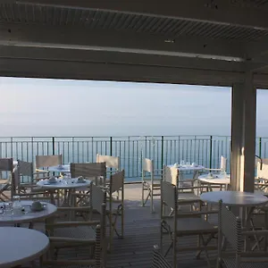 hotel-gianni-franzi.hotelitalianriviera.com/